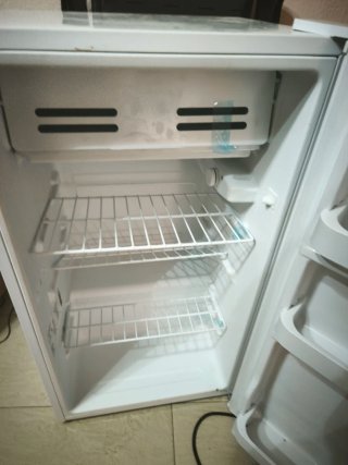 Frigorífico Comfee' RCD132WH2