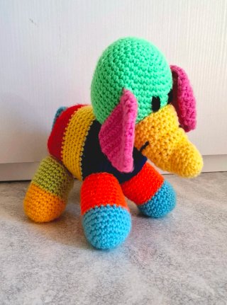 Elefantino uncinetto multicolore