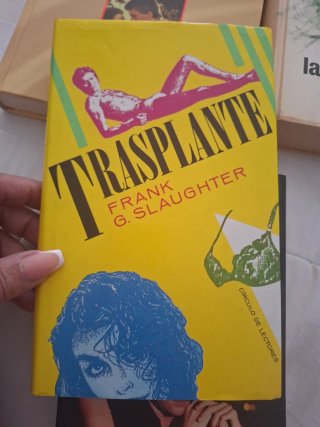 Lote de 4 libros novela romántica e intriga