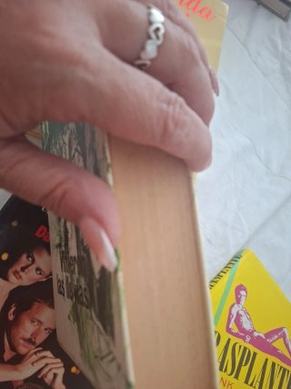 Lote de 4 libros novela romántica e intriga