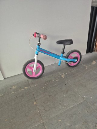 Bicicleta infantil RUNRIDE 500 10 sin pedales