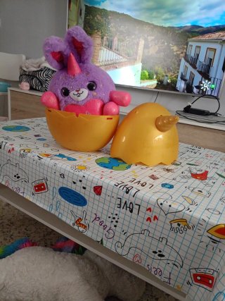Huevo sorpresa con peluche unicornio