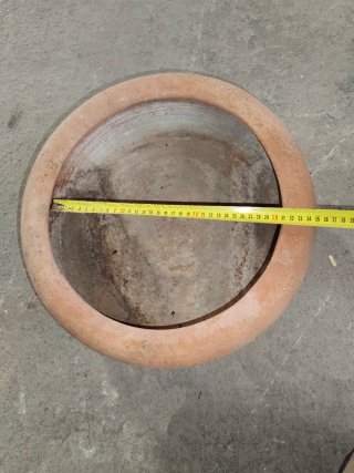 Bebedero de terracota para animales