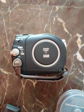Videocámara Canon DC310 + Accesorios