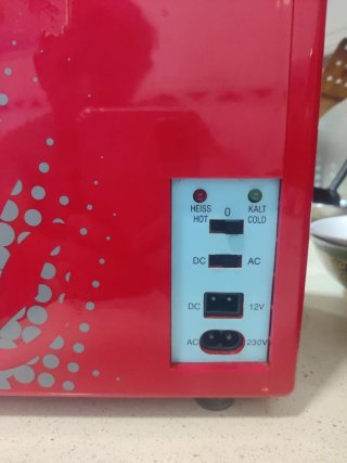 Nevera Coca Cola Rosa