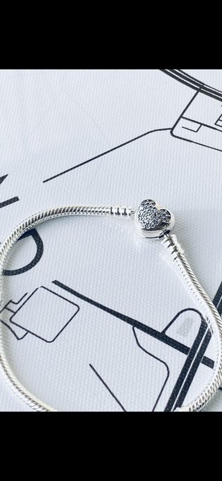 Pulsera Pandora Corazón Brillante Plata