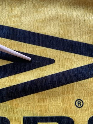 Casacca allenamento gialla Umbro anni 2000