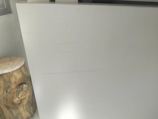 Mesa plegable  blanca, medidas esplicitas en foto