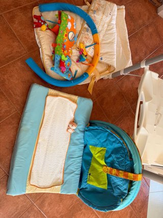 Cambiador bañera bebé y accesorios