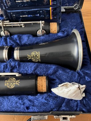 Clarinete Amati Kraslice con estuche