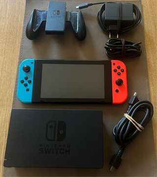 Nintendo Switch Azul/Rojo Completo