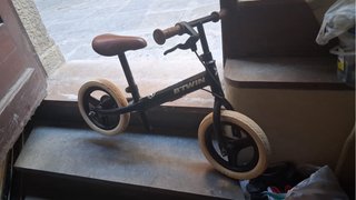 Bicicleta de equilibrio B'TWIN