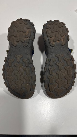 Sandalias niño Decathlon azul/amarillo T35