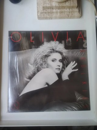 Vinilo Olivia Newton-John - Soul Kiss LP 1985