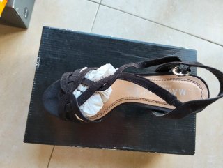 Sandalias Marypaz Tacón Negro Talla 40