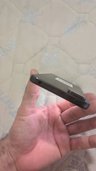Redmi gris