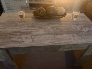 Mesa de salón elevable de madera