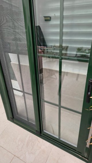 Ventana de aluminio