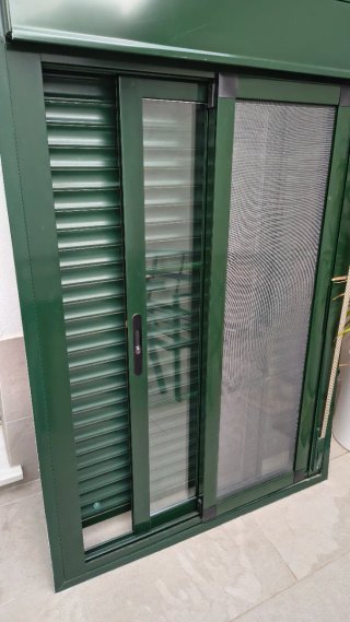 Ventana de aluminio