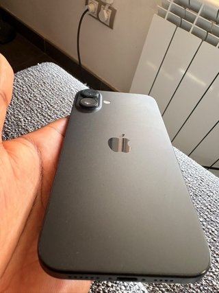 iPhone 16 Plus Negro