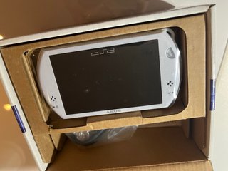 PSP Go Nueva Sin Usar