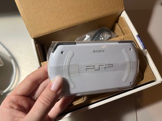 PSP Go Nueva Sin Usar