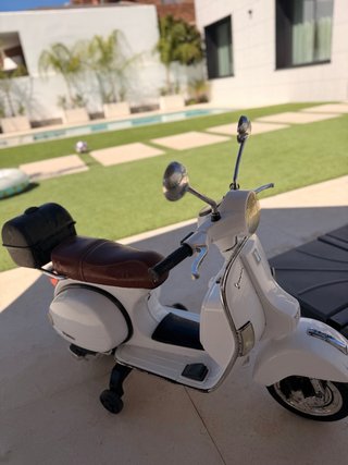 Moto Eléctrica Vespa 12V