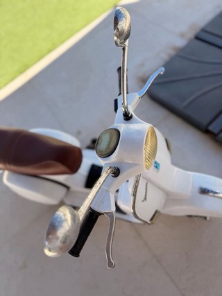 Moto Eléctrica Vespa 12V
