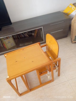Trona de madera evolutiva