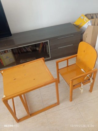 Trona de madera evolutiva