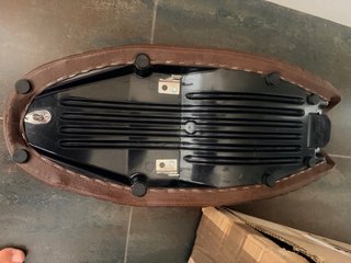 Asiento Motone Camel Triumph Street Twin