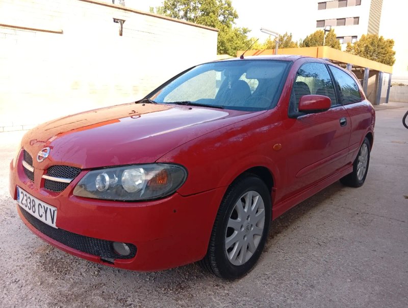 Nissan Almera 2004