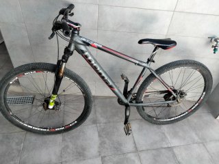 Bicicleta Moma GTT 29