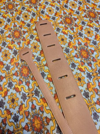 Tracolla per chitarra elettrica e basso