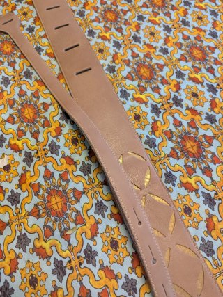 Tracolla per chitarra elettrica e basso