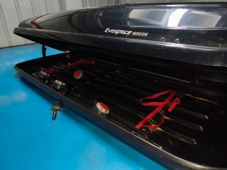 Cofre de techo Evospace 600DX
