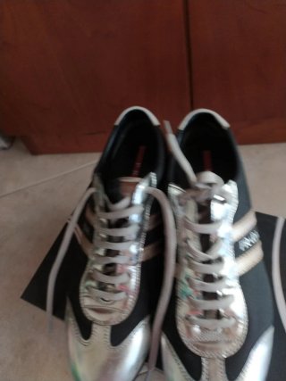 Scarpe Prada nere e argento