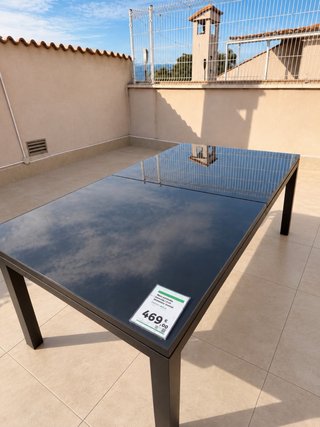 Mesa extensible exterior cristal y metal