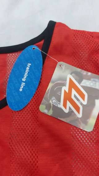 Maglia sportiva ONZE a rete rossa XL