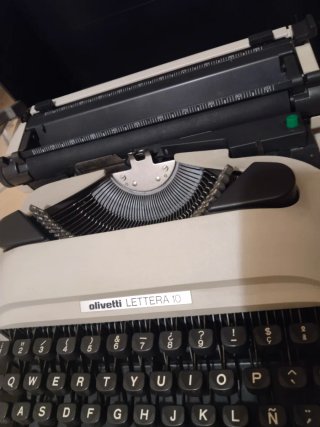 Olivetti Lettera 10 Máquina de Escribir
