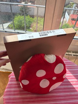 Taburete Ikea Flisat Champiñón