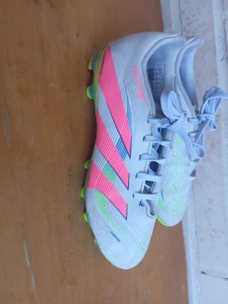 Botas de fútbol Adidas Predator Tacos