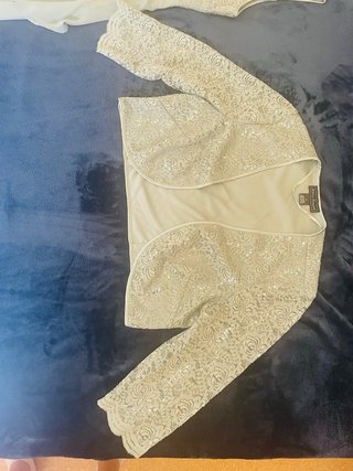 Vestido de fiesta con chaqueta