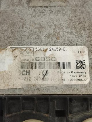 Centralita motor uce ford 0281012249 fiesta 6154
