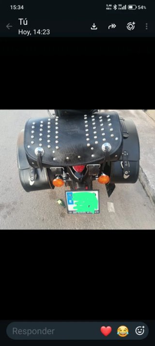 Kawasaki VN 900 Custom Negra y Cromada