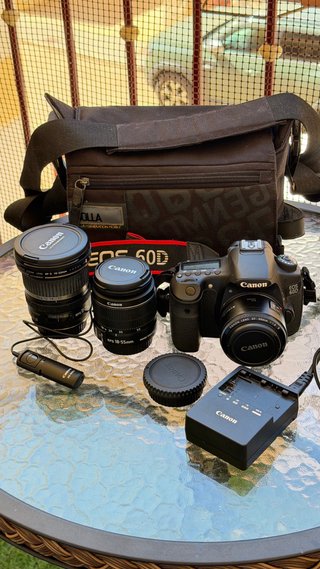 Canon EOS 60D + 3 objetivos