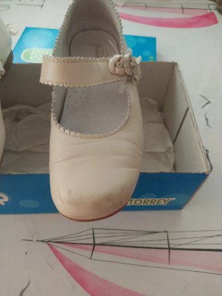 Zapatos de Comunión Beige Niña talla 34 regalo