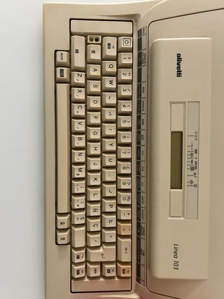 Máquina Escribir Electrónica Olivetti Linea 103