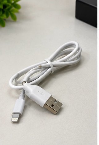 Auriculares Inalámbricos Negros + Cable