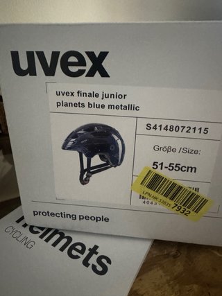 Casco junior UVEX , nuevo sin estrenar